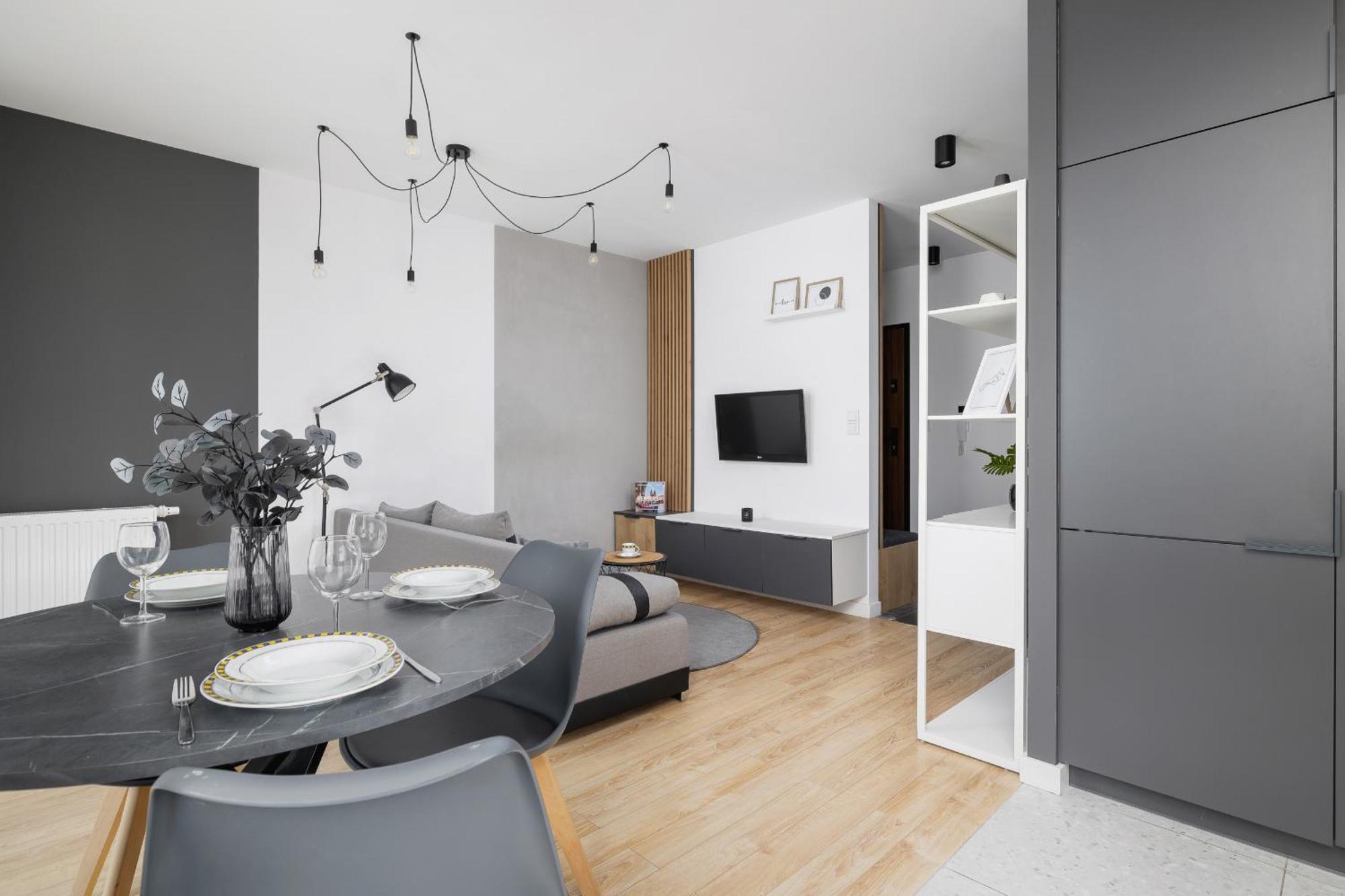Elegant Apartment In Cracow With Balcony, Parking And Desk By Noclegi Renters Cracovia Esterno foto