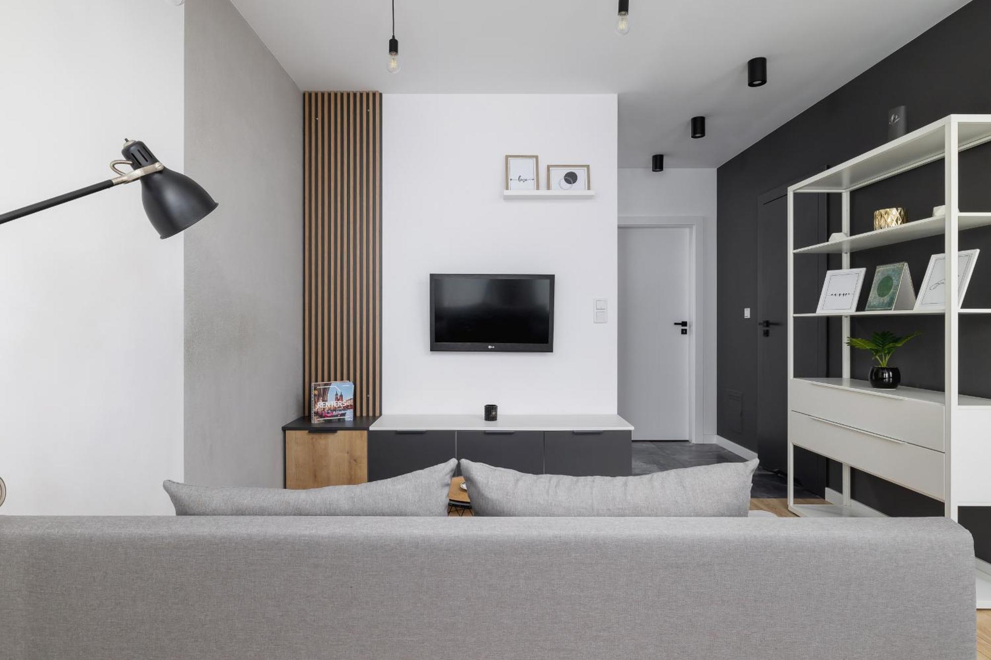 Elegant Apartment In Cracow With Balcony, Parking And Desk By Noclegi Renters Cracovia Esterno foto